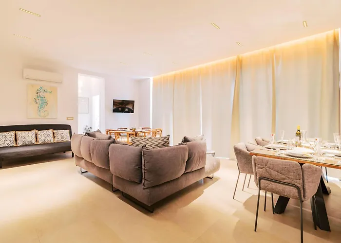 Mythica Luxury Βίλα