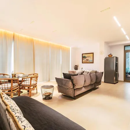 Villa Mythica Luxury *