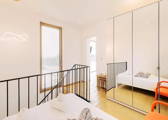 Mythica Luxury Villa *